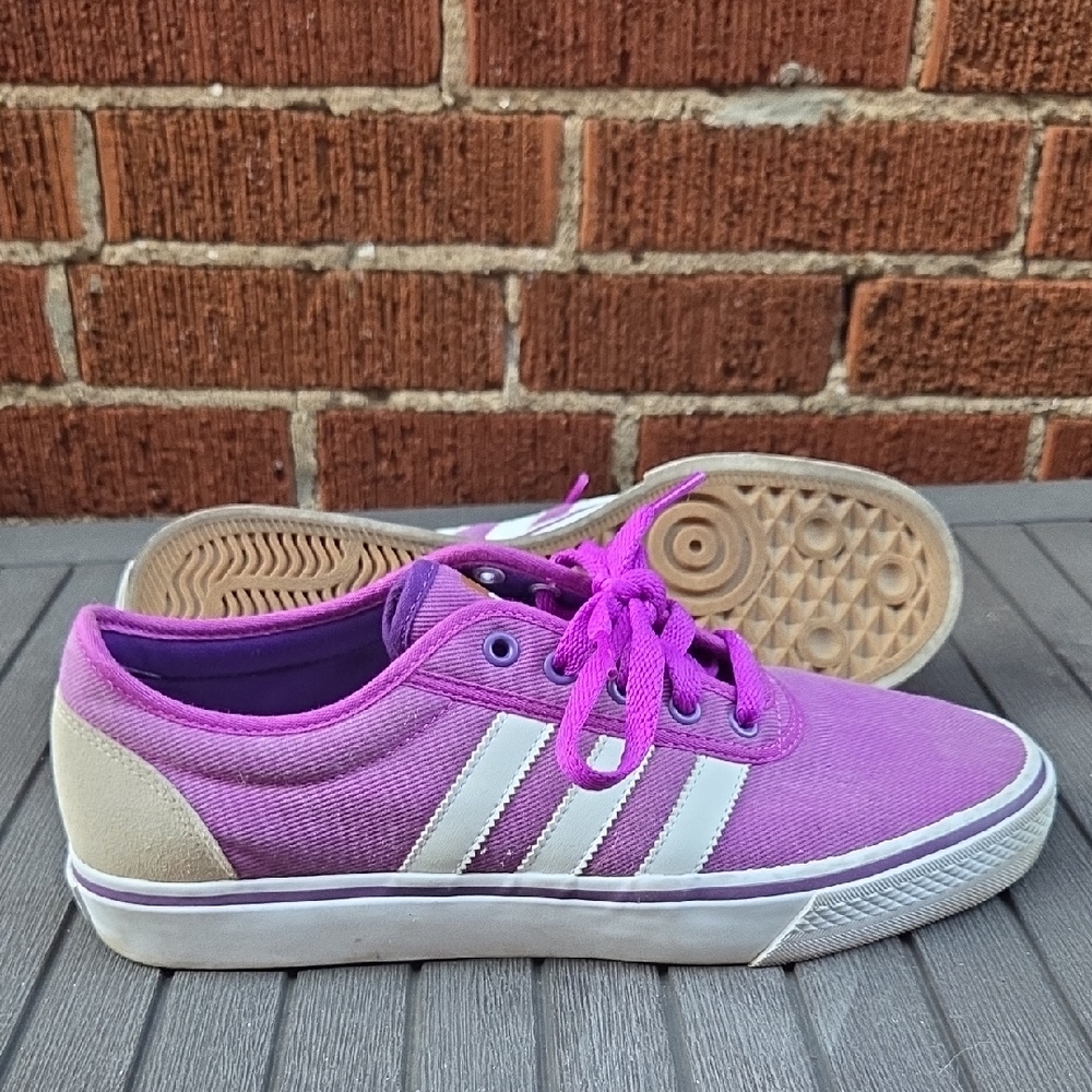 Adidas ADIEASE Violet/Cream/White Casual Shoes Sz 10